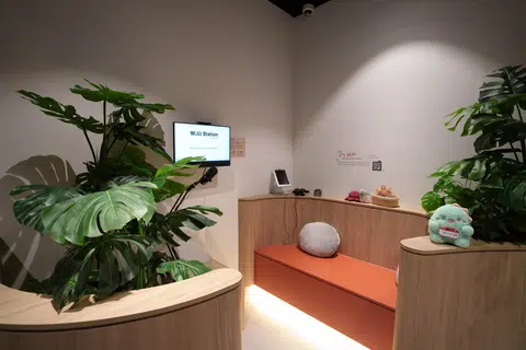 Salah satu daripada dua pod kedamaian, atau “peace pod” yang disediakan di pusat kesejahteraan Grovve untuk digunakan belia bagi tujuan berehat dan menenangkan diri.