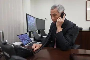 Foto MCI oleh FYROL di LAMAN FACEBOOK PM LEE HSIEN LOONG