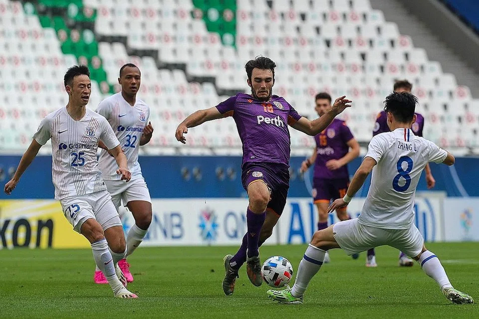 JADUAL PERTANDINGAN LIGA JUARA-JUARA ASIA: Perlawanan peringkat kumpulan Liga Juara-Juara bagi negara-negara di Barat Asia dijadualkan berlangsung antara 14-30 April, sementara perlawanan bagi negara-negara di Timur Asia dijadualkan antara 21 April dengan 7 Mei. - Foto AFP