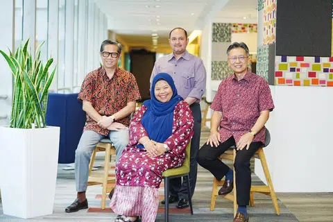 Puad Ibrahim, Roszalina Rawi, Zafilin Abdul Hamid, Abdul Harris Sumardi 
