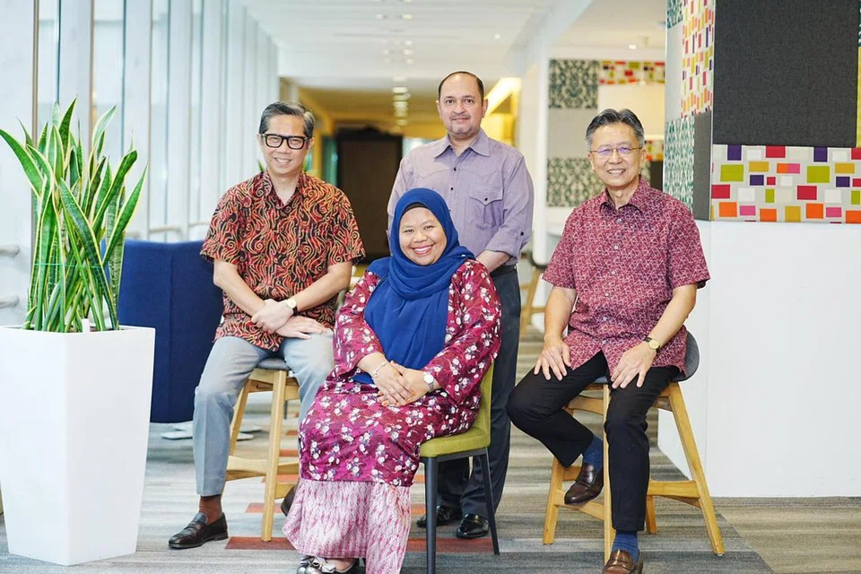 Puad Ibrahim, Roszalina Rawi, Zafilin Abdul Hamid, Abdul Harris Sumardi 