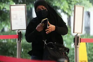 BERSALAH: Fauziah Mat Perlam mengaku bersalah semalam terhadap dua tuduhan pecah amanah. - Foto BH oleh KELVIN CHNG