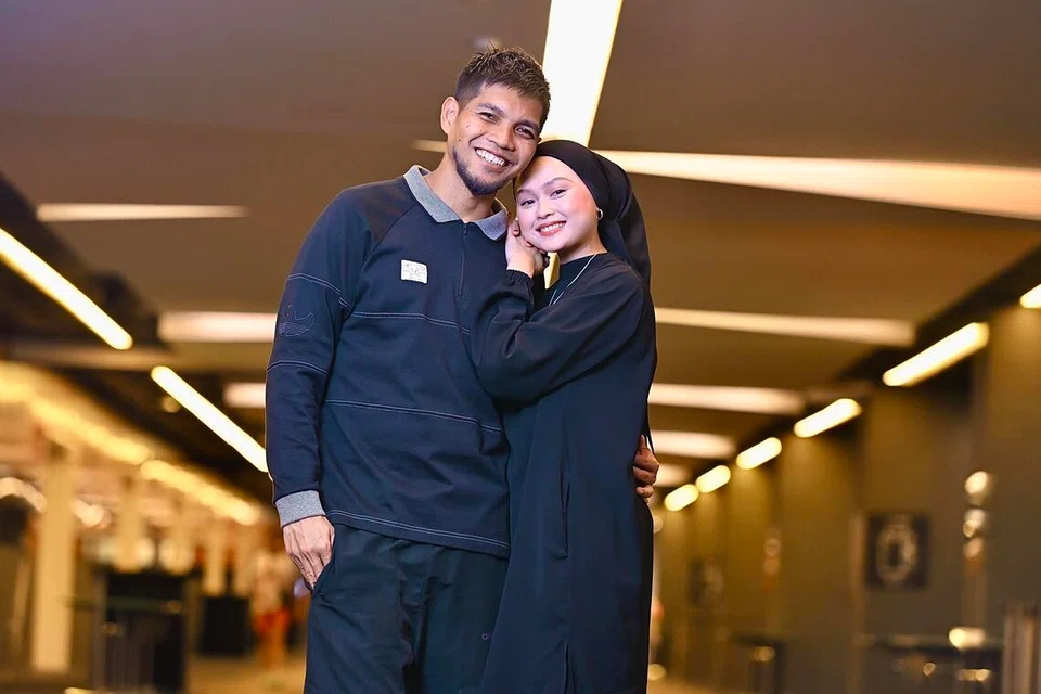 Izwan, perkahwinan, bola