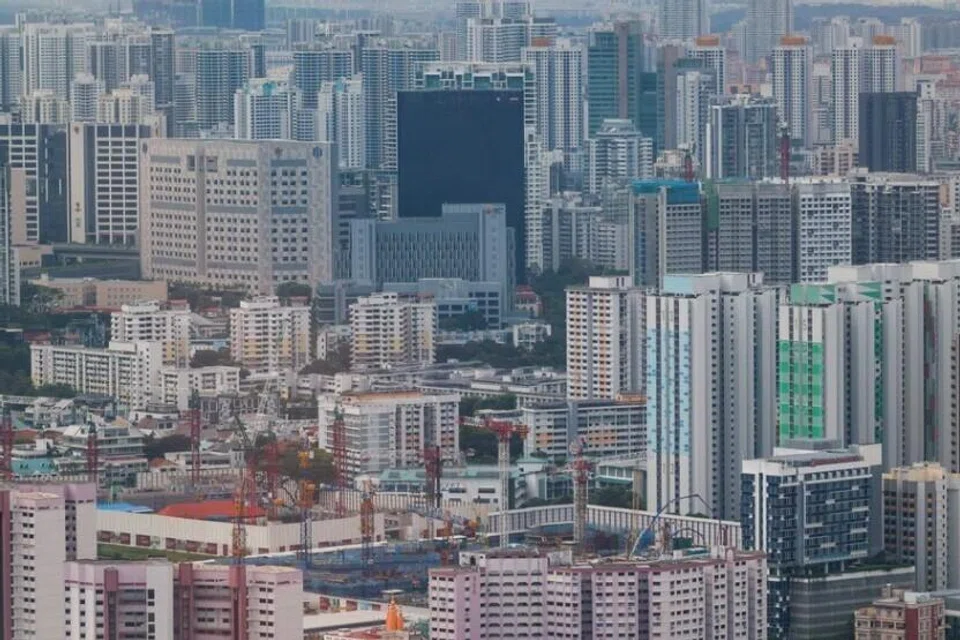 Antara tiga segmen pasaran, Luar Kawasan Tengah (OCR) mendahului dalam jualan kondominium dan apartmen privet, menyumbang 39.3 peratus daripada jualan pada Januari.