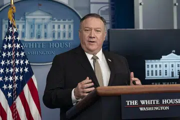 MEMBANTU NEGARA SEDUNIA: Setiausaha Negara Amerika, Encik Michael R. Pompeo, mengumumkan peruntukan AS$225 juta bagi membantu negara sedunia memerangi Covid-19.