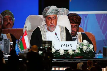 KUNJUNGAN PERTAMA: Sultan Oman, Sultan Haitham Tariq Al Said berada di Singapura dari 13 hingga 15 Disember bagi satu lawatan negara selama tiga hari di sini.