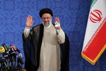 KONGSI KEUTAMAAN: Presiden dipilih Iran, Encik Ebrahim Raisi bertemu media dalam sidang media pertama di Teheran kelmarin selepas menang pilihan raya negara itu pada Jumaat lalu. - Foto EPA-EFE