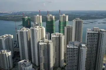 Rancangan mewujudkan zon kewangan khas itu di Iskandar Malaysia adalah langkah strategik yang mampu menarik pelabur dan pekerja berpengetahuan ke koridor ekonomi tersebut.