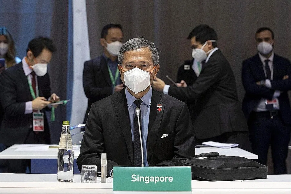 KOMITMEN TANGANI PENGGANASAN: Dr Vivian Balakrishnan menyatakan komitmen Singapura memerangi pengganasan di Rome kelmarin. - Foto EPA-EFE