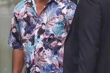 Neo Hong Chye (kiri)