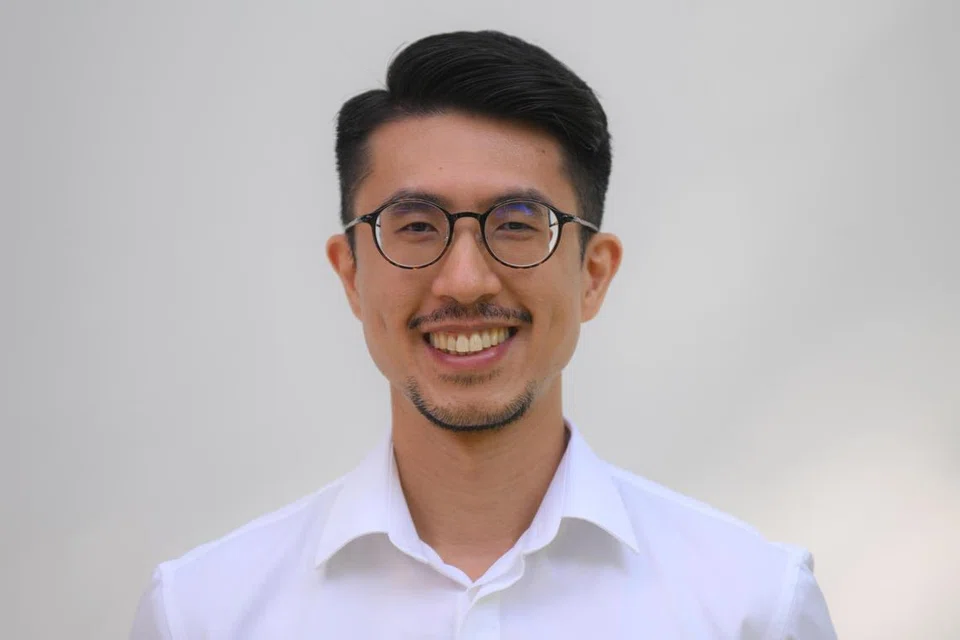 Encik Marshall Lim, seorang peguam, diperkenal secara rasmi kepada media pada 13 April sebagai calon PAP di kubu kuat WP, SMC Hougang.