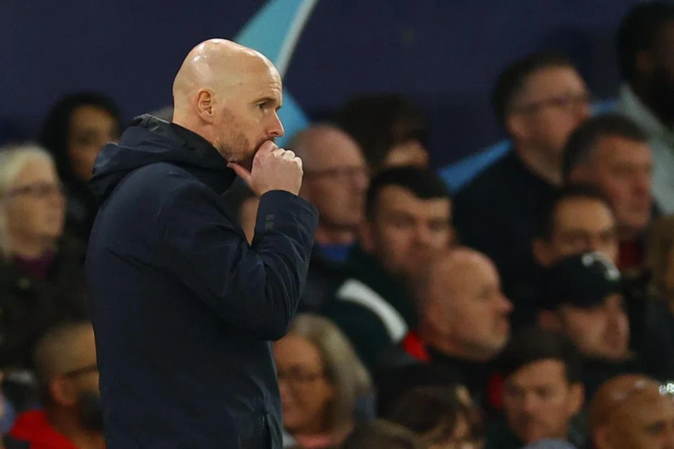 KEDUDUKAN DALAM BAHAYA: Pengurus Manchester United, Erik ten Hag, menghadapi tekanan selepas pasukannya memaparkan prestasi hambar musim ini.