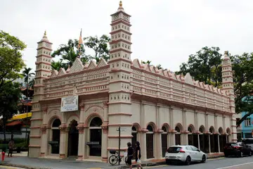 PUSAT WARISAN INDIA ISLAM NAGORE DARGAH