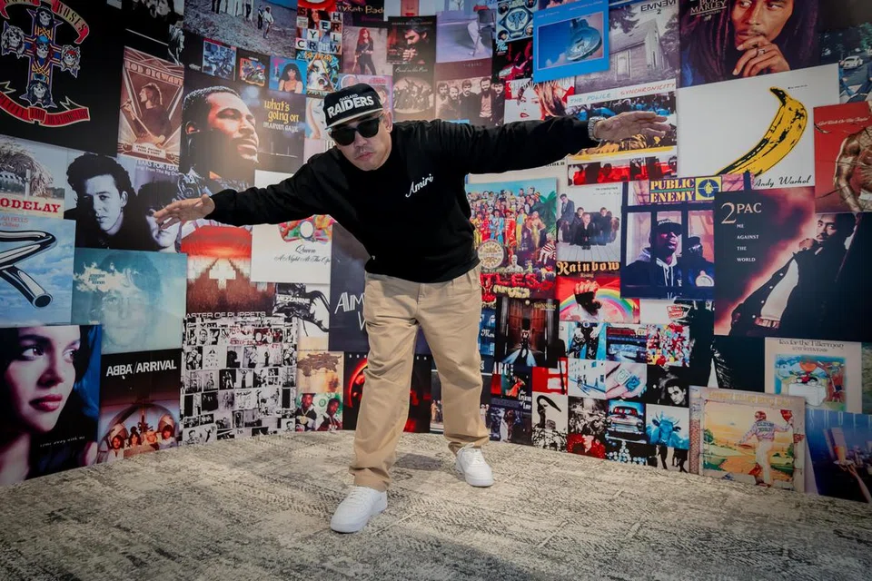 Joe Flizzow pernah diminta menyiapkan rencana belasungkawa untuk mendiang Tupac Shakur, ‘rapper’ terkenal Amerika, yang mati ditembak pada 1996.