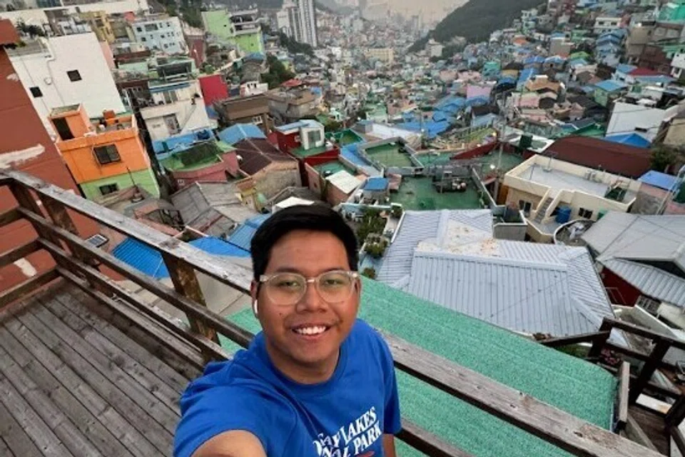 rifqi solihin muhammad hairi, busan, korea selatan, media sosial, video 