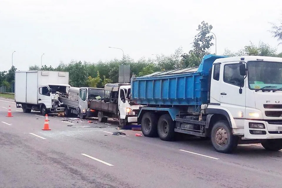MALANG TAK BERBAU: Seorang pemandu lelaki berusia 22 tahun telah ditahan kerana menyebabkan kematian akibat perbuatan cuai. - Foto PEMBACA