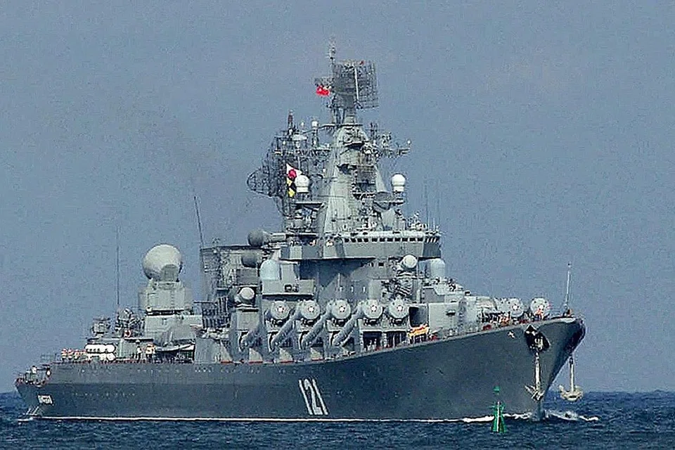 KOS PEPERANGAN: Kapal peluru berpandu Russia Moskva bernilai AS$750 juta karam pada 14 April lalu akibat kerosakan selepas ia diserang peluru berpandu Ukraine. - Foto AFP