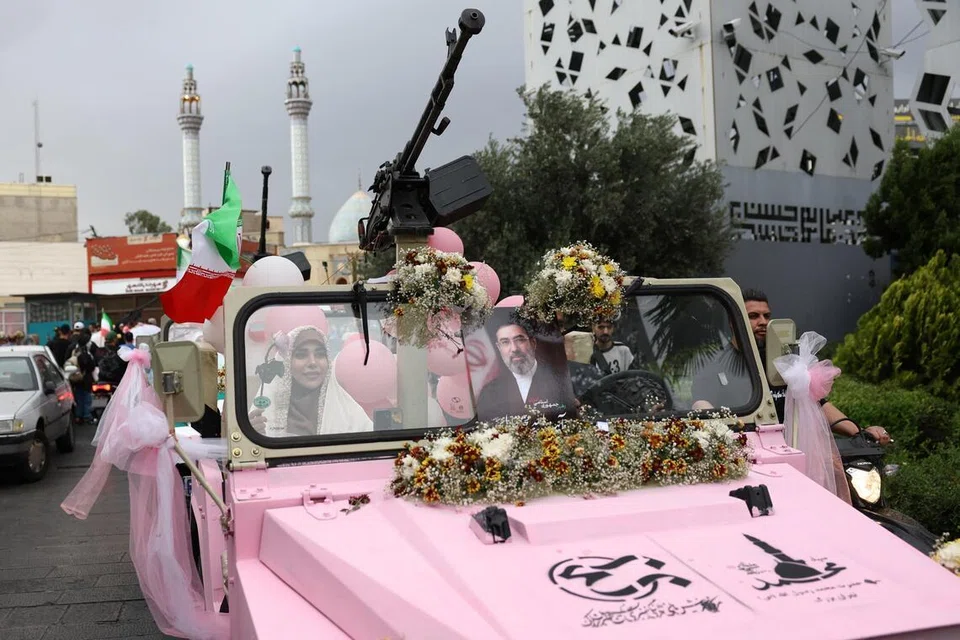 trump tangguh serangan iran