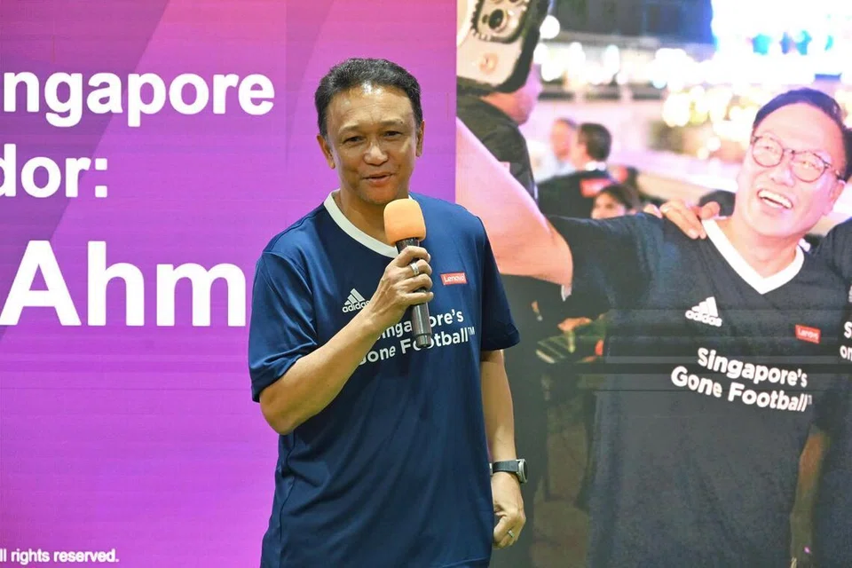 Fandi Ahmad menggesa golongan muda supaya mengamalkan disiplin, keazaman dan semangat tidak mudah berputus asa dalam mengejar cita-cita mereka.