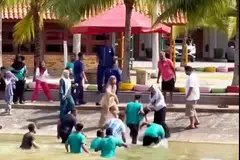 Seorang kanak-kanak lelaki berusia sembilan tahun ditemukan lemas dalam tasik di sebuah pusat peranginan di Port Dickson petang 24 Mac.