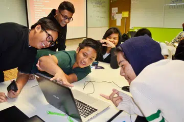 ILMU ABAD KE-21: Para peserta menghadiri bengkel anjuran Urbane Academy baru-baru ini. - Foto URBANE ACADEMY