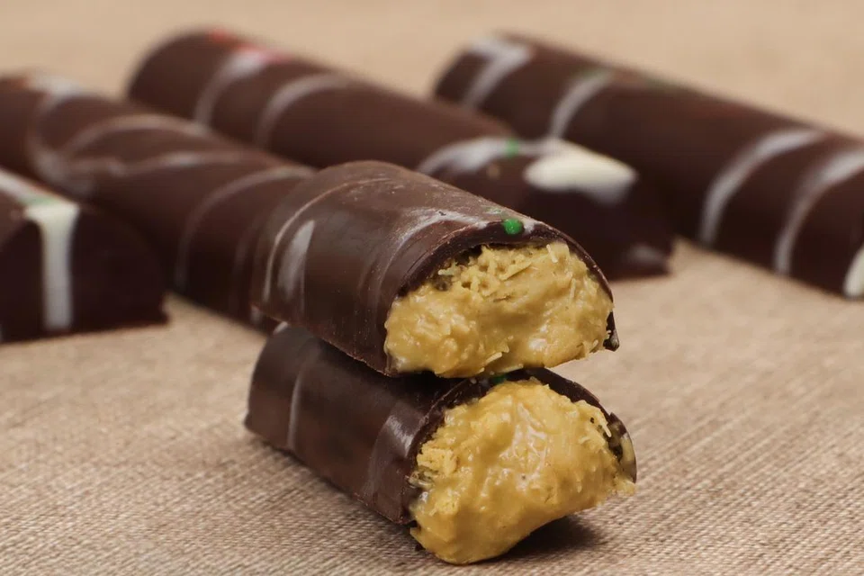 Anda boleh mempelajari cara membuat Kunafa coklat di kelas Redman oleh Phoon Huat. 