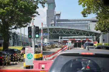 Menurut Pasukan Polis Singapura (SPF), remaja perempuan yang didakwa diculik di Malaysia itu memasuki Johor melalui Pusat Pemeriksaan Woodlands pada 24 November.