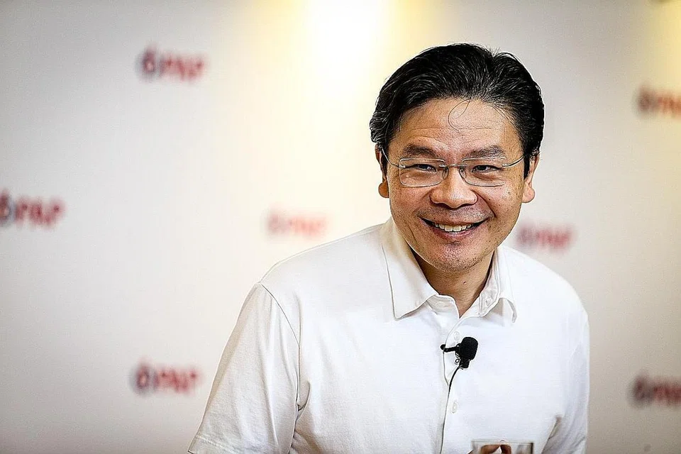 "Kita masih perlu berjaga-jaga dan kekal sangat berdisiplin dalam mematuhi semua langkah selamat yang ada. Itulah pemikiran yang akan membolehkan kita terus berada di landasan pembukaan semula progresif secara selamat dan lestari." - Menteri Pendidikan Lawrence Wong.