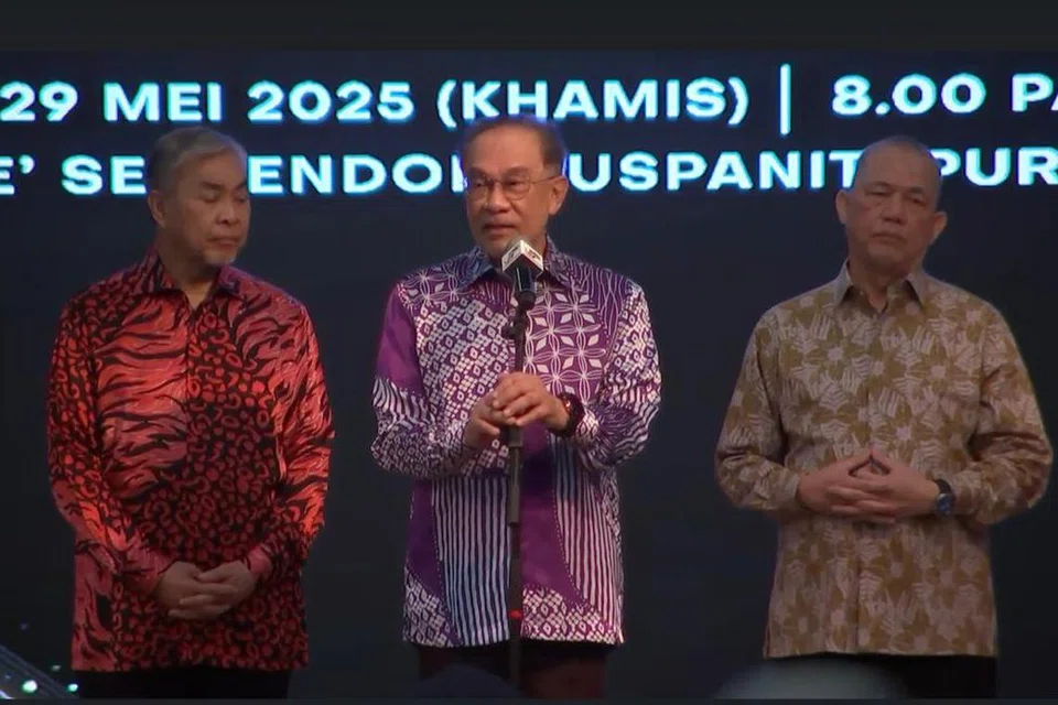 Malaysia, Anwar Ibrahim, Kabinet, menteri