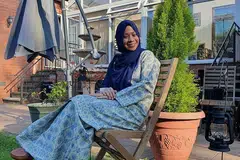 RAYA DI PERANTAUAN: Meskipun berjauhan dari keluarga di tengah-tengah pandemik Covid-19, Cik Raqibah tetap kekal positif dan melihat kebaikan di sebalik kesukaran yang dialaminya. - Foto ihsan RAQIBAH RAZAK