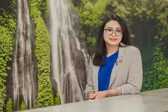 (Dari kiri) Ketua Pegawai Eksekutif Make-A-Wish Singapura, Cik Hazlina Abdul Halim dan Ketua Pegawai Eksekutif Pertapis, Encik Firdaus D’Cruz.