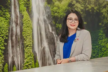 (Dari kiri) Ketua Pegawai Eksekutif Make-A-Wish Singapura, Cik Hazlina Abdul Halim dan Ketua Pegawai Eksekutif Pertapis, Encik Firdaus D’Cruz.