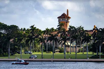 Presiden Donald Trump tidak berada di Kelab Mar-a-Lago di Palm Beach, Florida, ketika insiden berlaku.