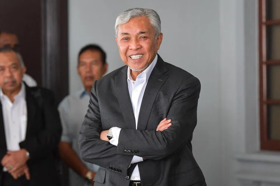DATUK SERI DR AHMAD ZAHID HAMIDI: Jabatan Peguam Negara menghentikan semua prosiding 47 tuduhan pecah amanah, rasuah dan pengubahan wang haram terhadapnya.  