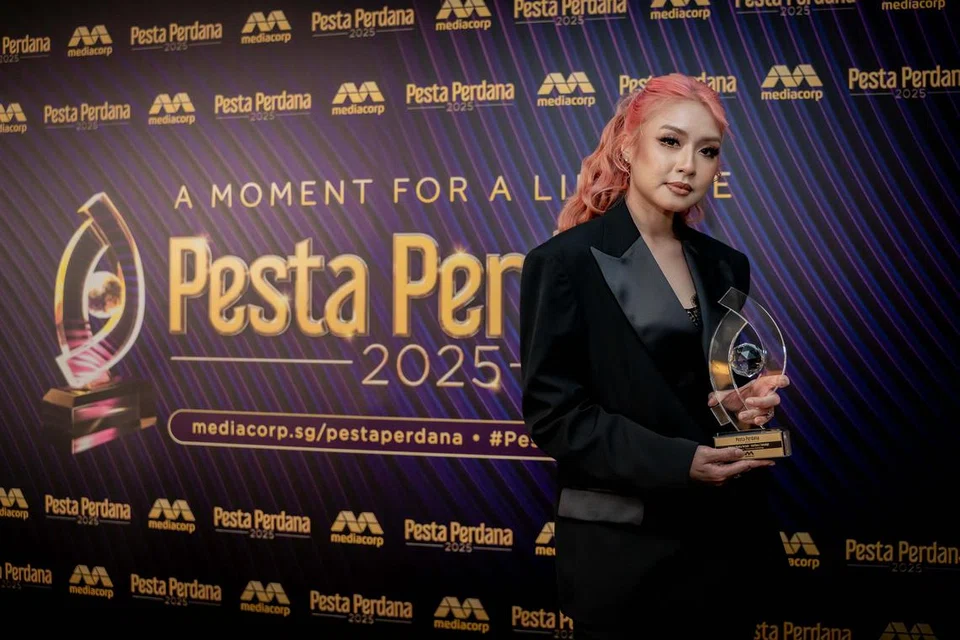 Nurul Nabila, pesta perdana, bisikan syahdu