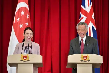 Perdana Menteri Lee Hsien Loong berkata hubungan rapat dua hala telah membolehkan kededua negara mengukuhkan lagi hubungan mereka kepada Kerjasama Dipertingkatkan (EP) semasa lawatan rasmi rakan sejawatannya dari New Zealand, Cik Jacinda Ardern ke Singapura pada Mei tahun lalu. 