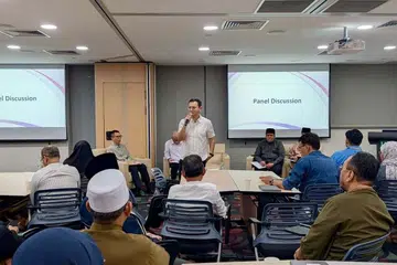 Pemangku Menteri Bertanggungjawab bagi Ehwal Masyarakat Islam, Encik Zaqy Mohamad, mengadakan pertemuan dengan pemimpin masyarakat Melayu/Islam pada 29 dan 30 September bagi mendapatkan maklum balas berkenaan pindaan kepada Akta Pentadbiran Hukum Islam (Amla).