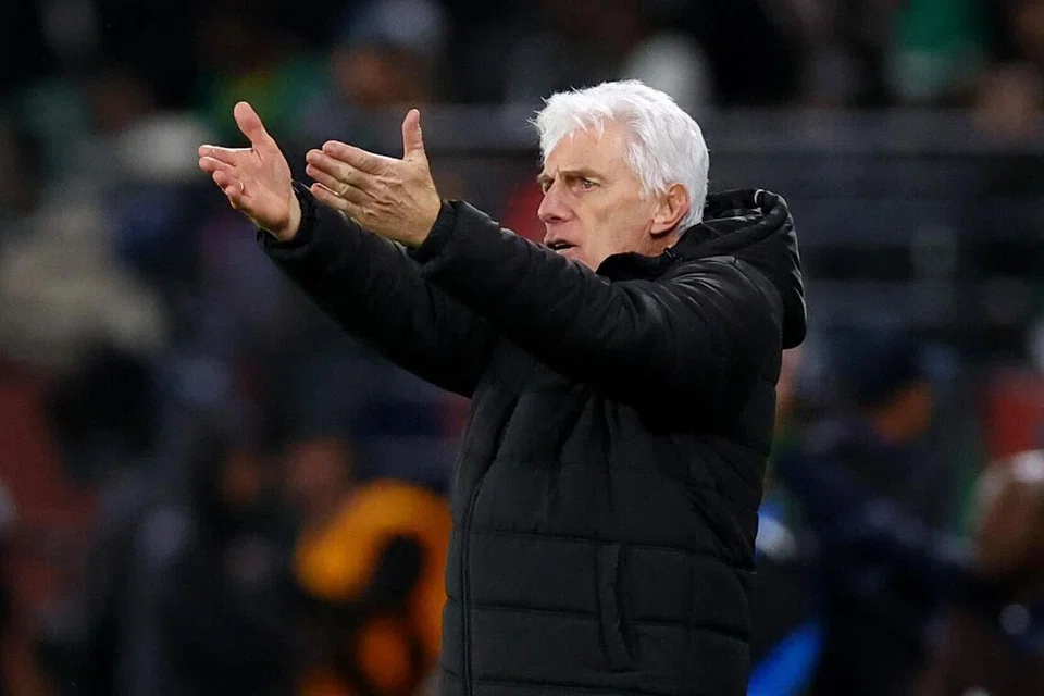 Jurulatih Afrika Selatan, Hugo Broos, berjaya membawa pasukannya ke Piala Dunia 2026 selepas menduduki tempat pertama mengatasi Nigeria dalam kumpulan kelayakan.