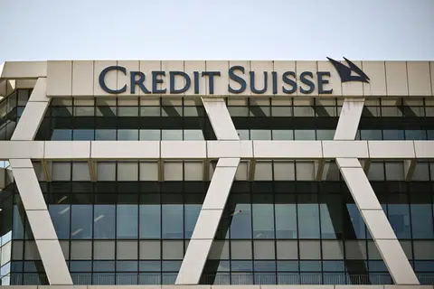 DIDENDA: Credit Suisse membayar denda kepada pengawal selia itu serta-merta selepas ia dikenakan hukuman dan sebagai sebahagian daripada penyelesaian itu, ia turut memberi pampasan secara berasingan kepada pelanggan terjejas.