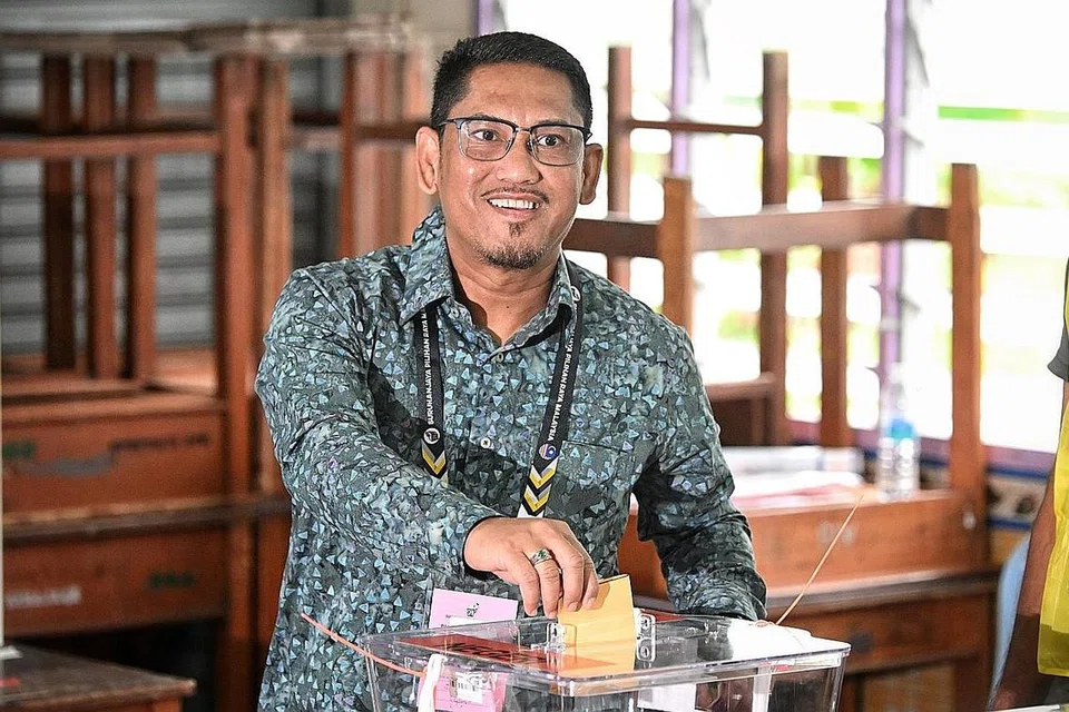 DATUK SERI AHMAD FAIZAL AZUMU