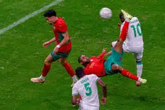 Penyerang Maghribi, Ayoub El Kaabi, Piala Negara-Negara Afrika,  menentang Comoros, bola sepak