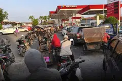 Indonesia, Sumatera, bahan api, minyak, bekalan, petrol, gas, perang, war, Israel, Iran, United States, Middle East, Pertamina
