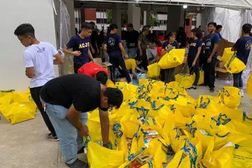 Sifat-sifat Sayidatina Sofiyyah seperti suka membantu dan berhati emas, harus kita tanam dalam diri kita dan dijadikan contoh bagi anak-anak muda di luar sana.