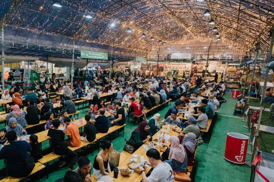 AMBIL SERIUS MAKLUM BALAS: Wisma Geylang Serai (WGS) menjalankan penilaian posbazar setiap tahun bagi memahami keperluan peniaga dan pelanggan.