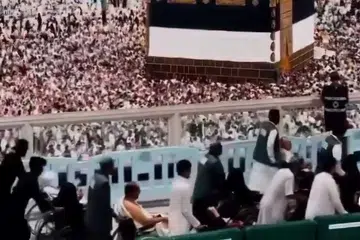 masjidil haram, laluan warga emas