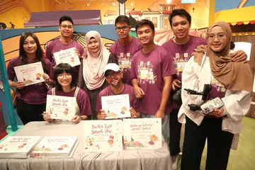 Siri Naira Comel, Rhaimie Wahap