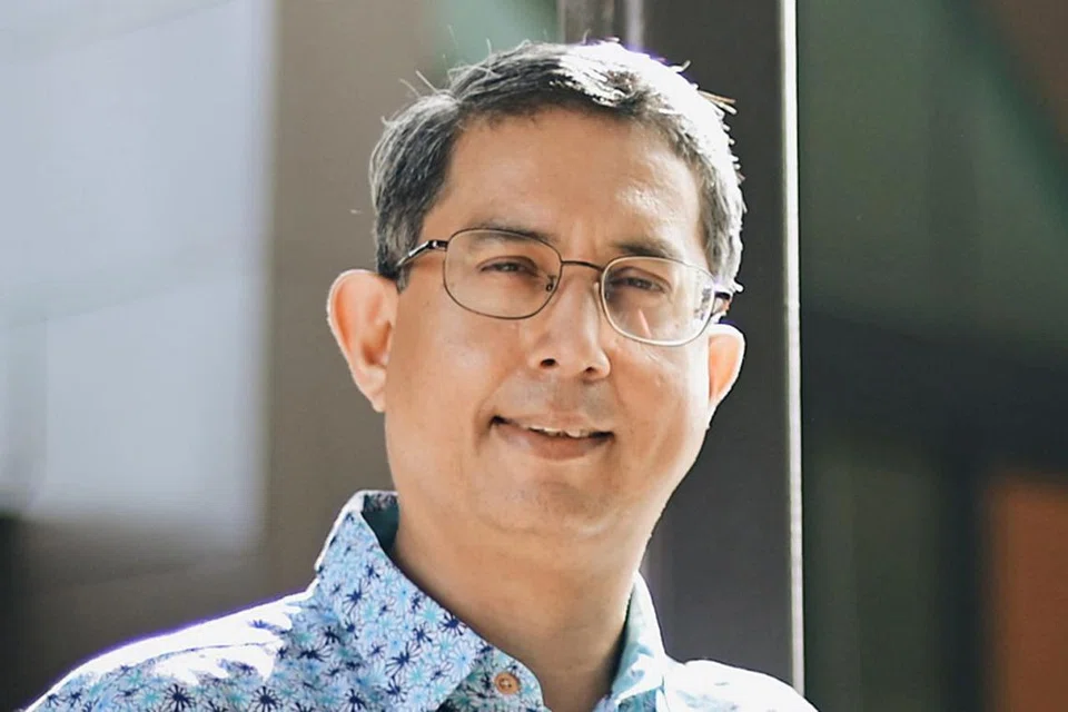 - Menteri Negara (Ehwal Dalam Negeri merangkap Pembangunan Negara), Profesor Madya Muhammad Faishal Ibrahim, yang juga penasihat Wisma Geylang Serai (WGS).