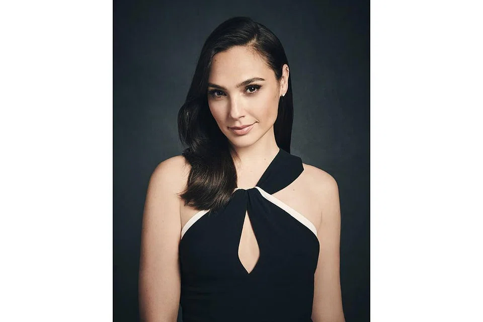 SEMANGAT WAJA: Pelakon Gal Gadot, memaparkan siri filem pendek yang berjudul' ''Impact With Gal Gador' yang ditayangkan dalam dokumentari bersiri yang ditayangkan YouTube National Geographic. - Foto JASON BELL