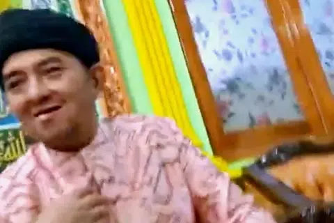 Bechi atau Moch Subchi Azal Tsani dirakam menghadiri satu acara awal tahun 2026 ini oleh wartawan BBC yang menyamar ketika menjalankan siasatan.