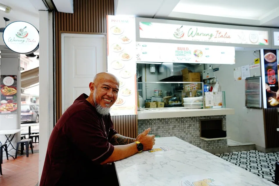 Sebagai pengendali perniagaan kecil, Encik Kamarudin lebih bersikap terbuka untuk gunakan AI dan data untuk membantu perniagaan bertumbuh tetapi dalam cara yang berperingkat. Konsep terbarunya, Warung Italia, dibuka pada September 2026 di Telok Ayer.
